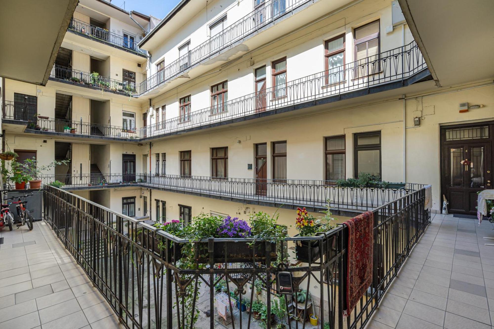 Castle Chainbridge Apartment Budapest Exterior foto